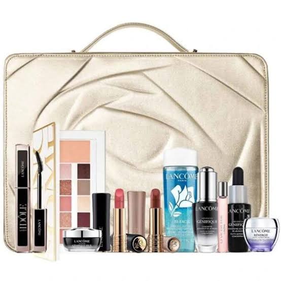 پک آرایشی و بهداشتی 12 تکه لانکوم Lancome Beauty Box Gift Pack